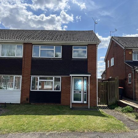 Villa Charming 3-Bed House In Leighton Buzzard Extérieur photo