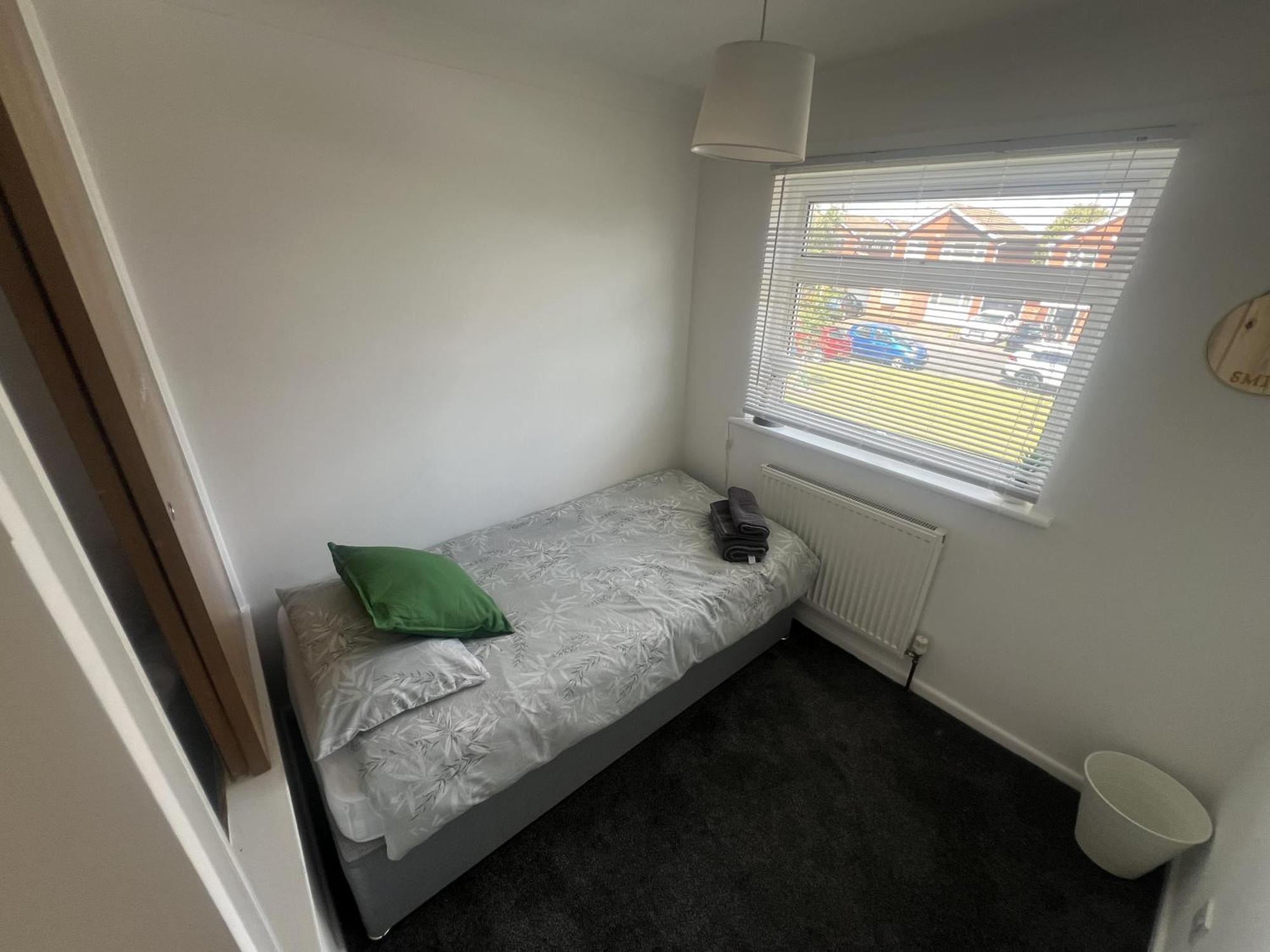 Villa Charming 3-Bed House In Leighton Buzzard Extérieur photo