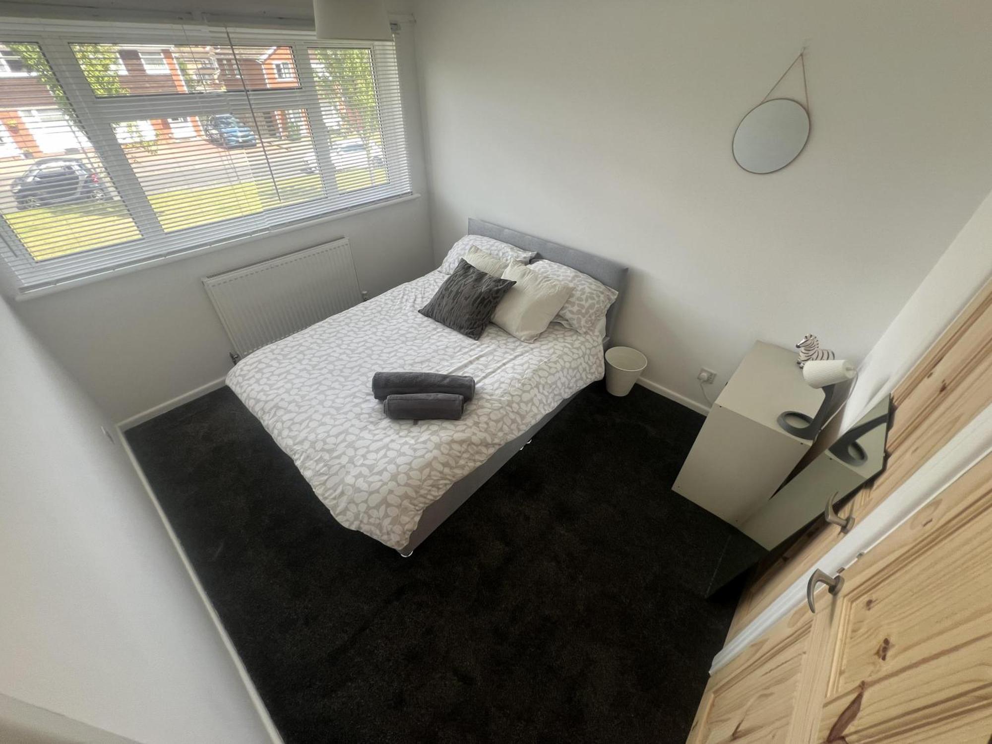 Villa Charming 3-Bed House In Leighton Buzzard Extérieur photo